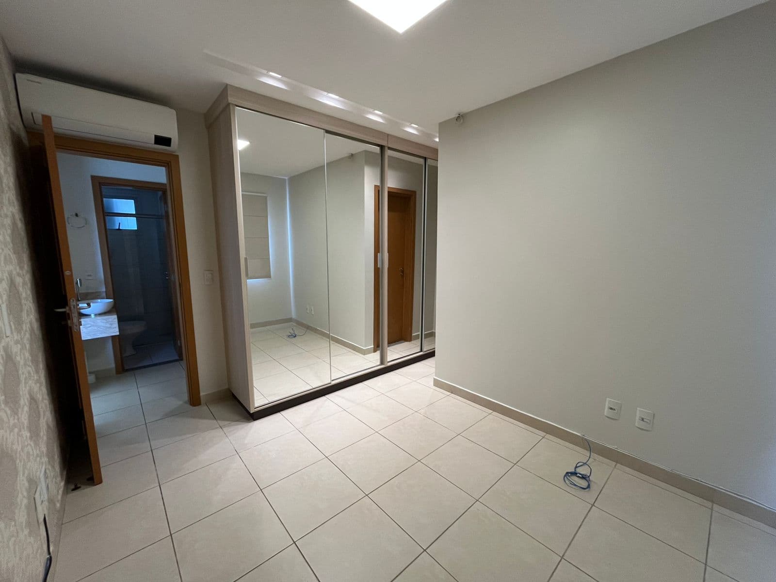 APARTAMENTO 2 QUARTOS SENDO 1 SUITE NO RESIDENCIAL MAX INDEPENDENCE