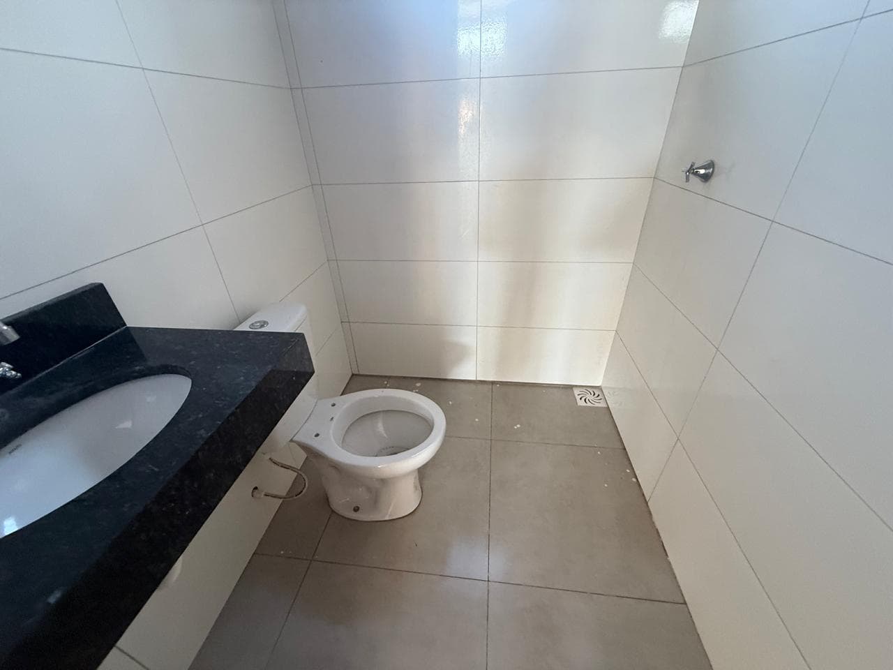 GALPÃO DE 215M², RESIDENCIAL BUENA VISTA III.
