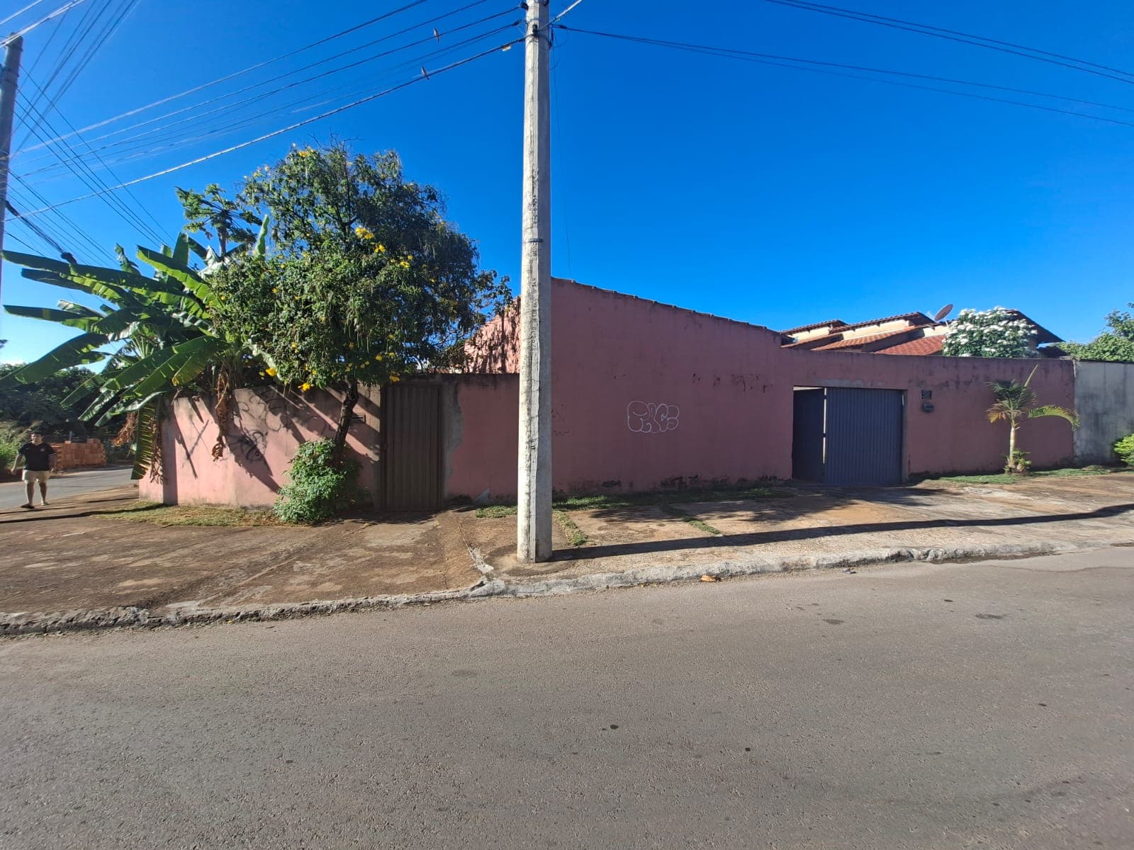 Casa 03 Barracões - Residencial Forteville – Ótima Oportunidade de Investimento