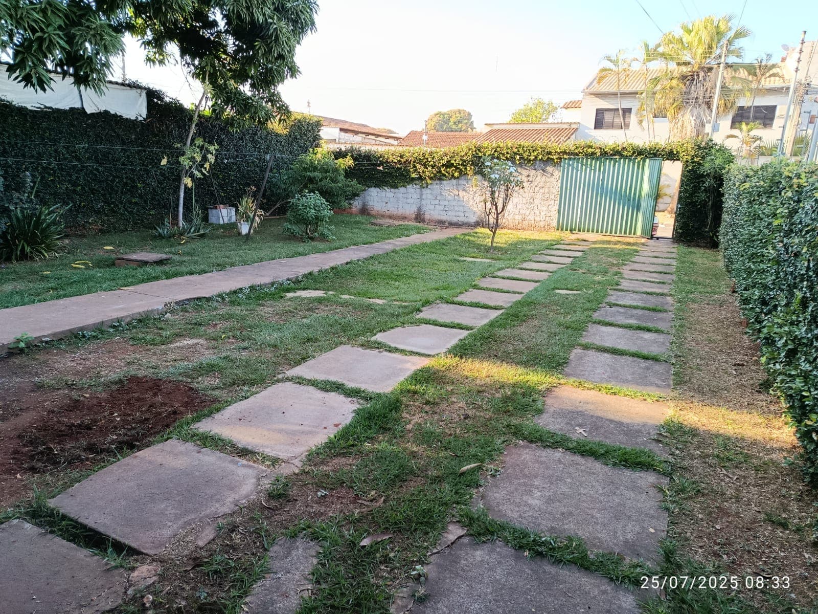 CASA 4 QUARTOS JARDIM GUANABARA