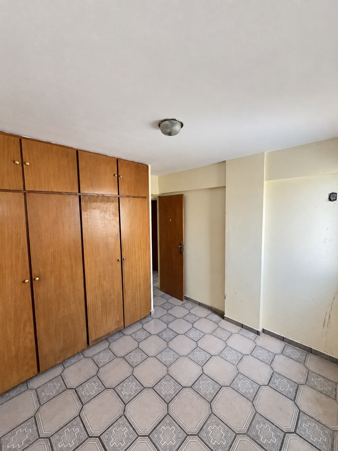 Apartamento no Setor Central, 3 quartos sendo 1 suíte