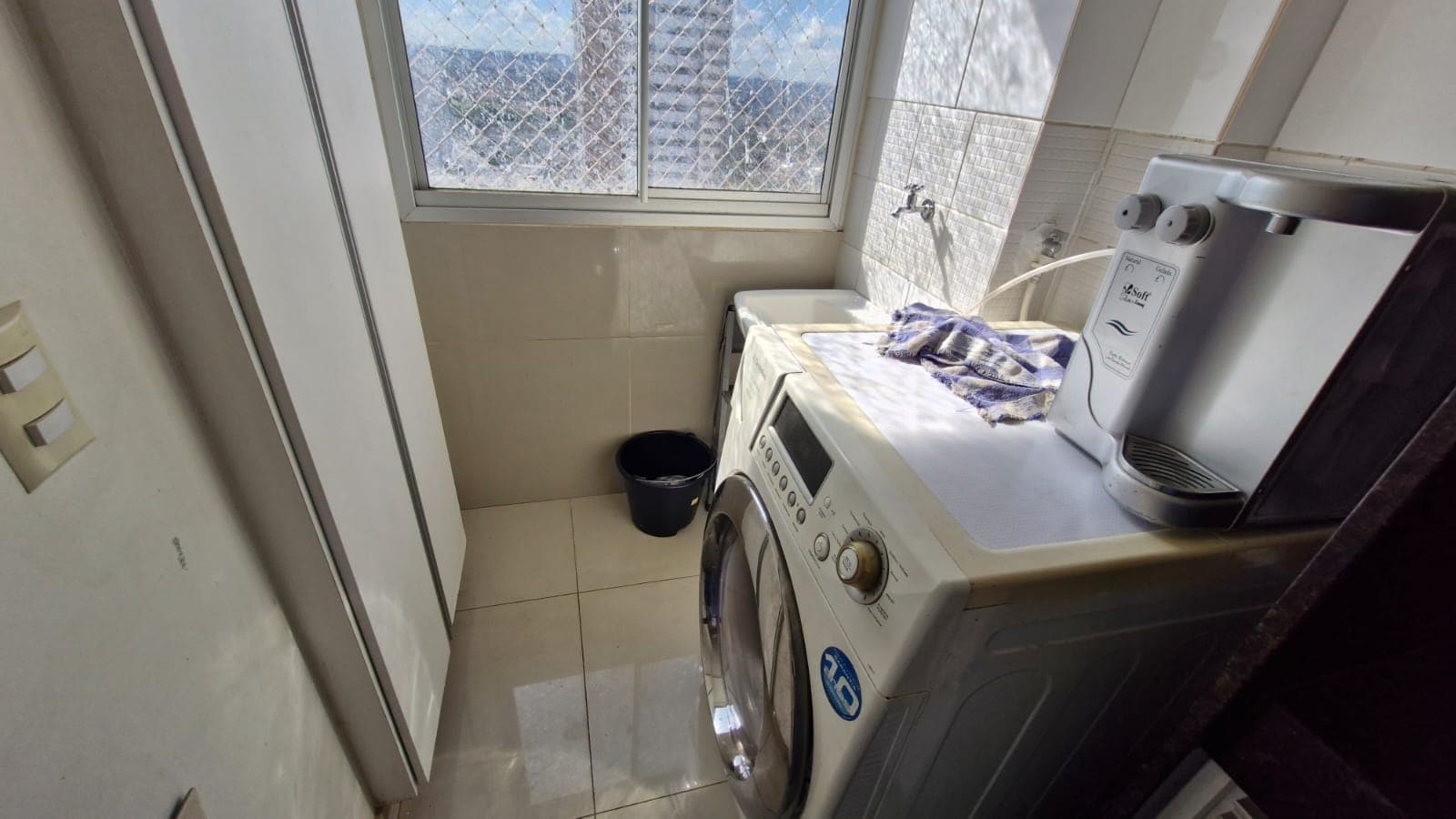 APARTAMENTO DE 02 QUARTOS MOBILIADO NO PARQUE AMAZÔNIA.