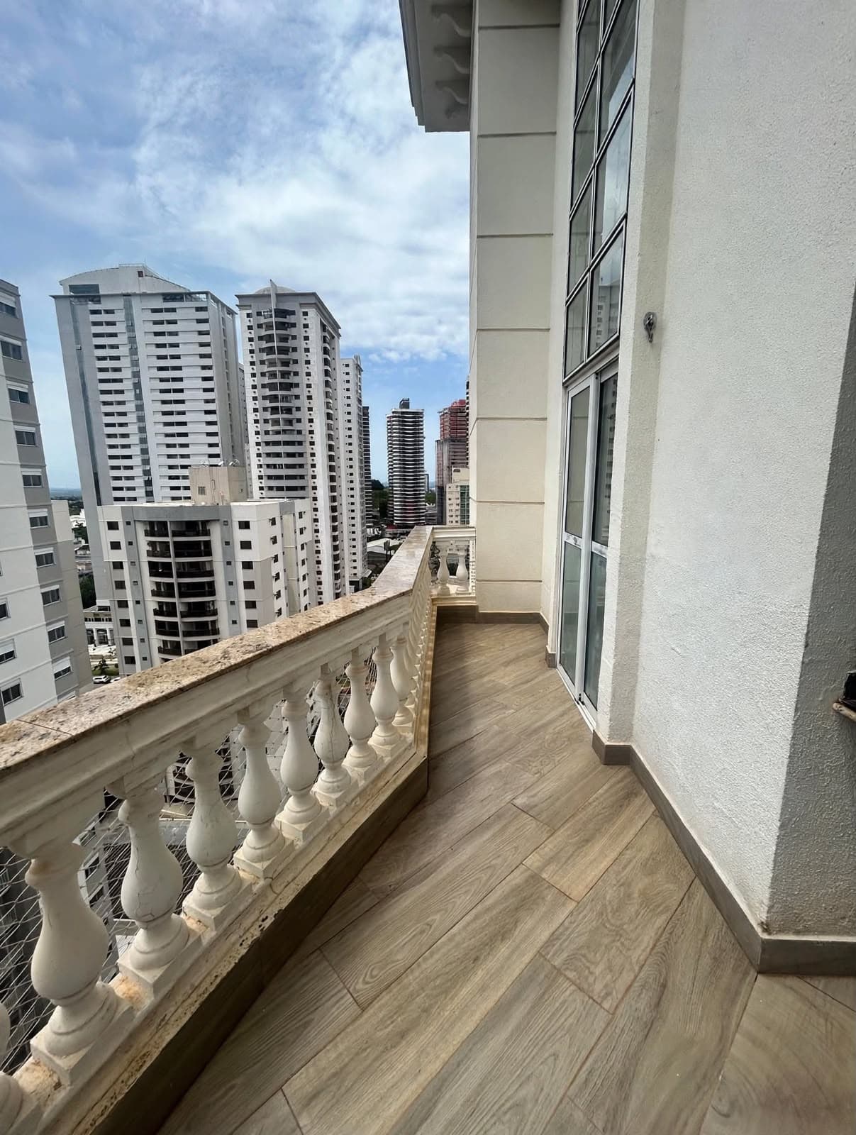 Apartamento 116 m² no Setor Bueno - Edifício Capitólio, Rua T-37