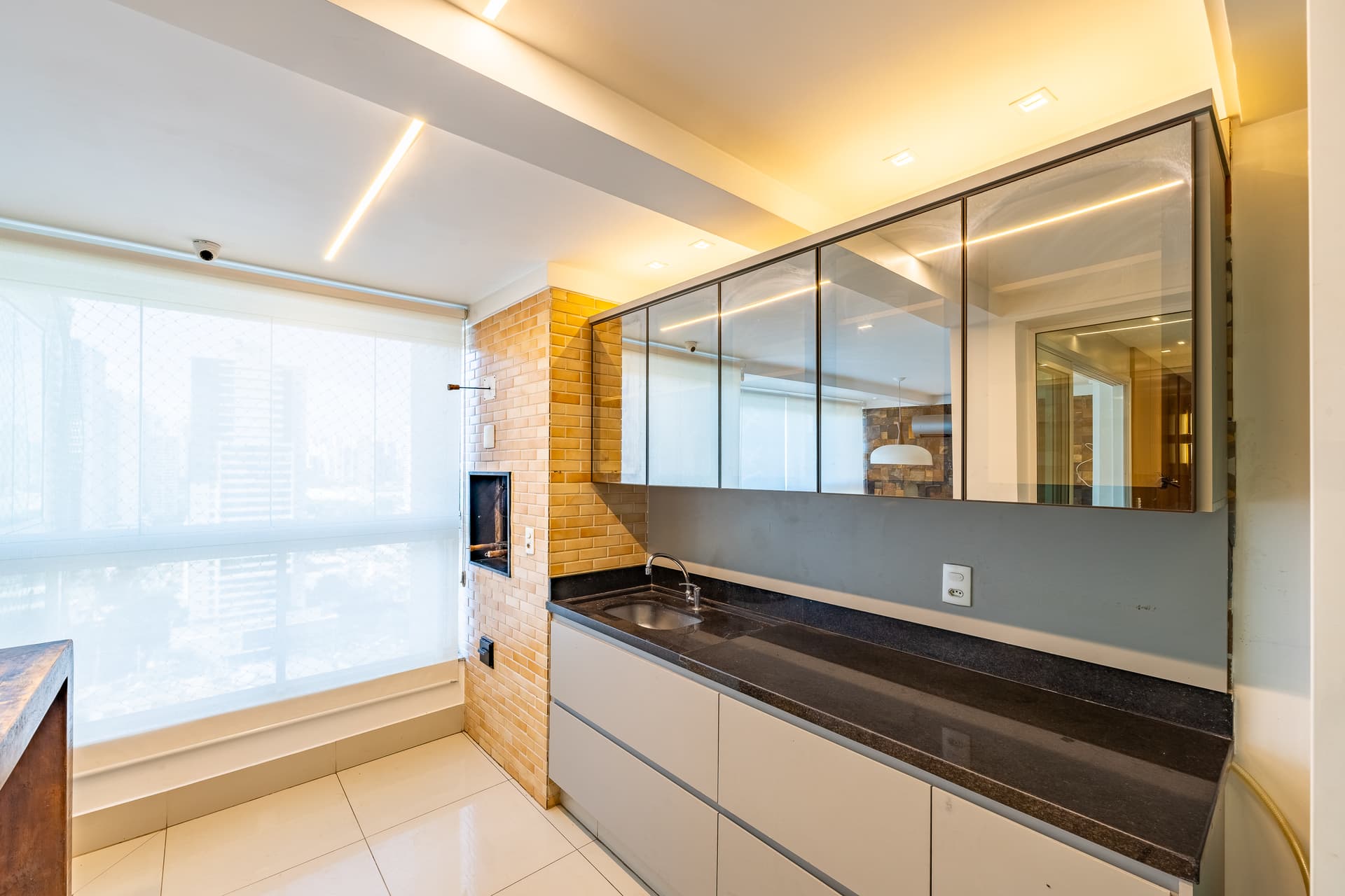 Apartamento de 3 suítes no La Music – Setor Bueno.