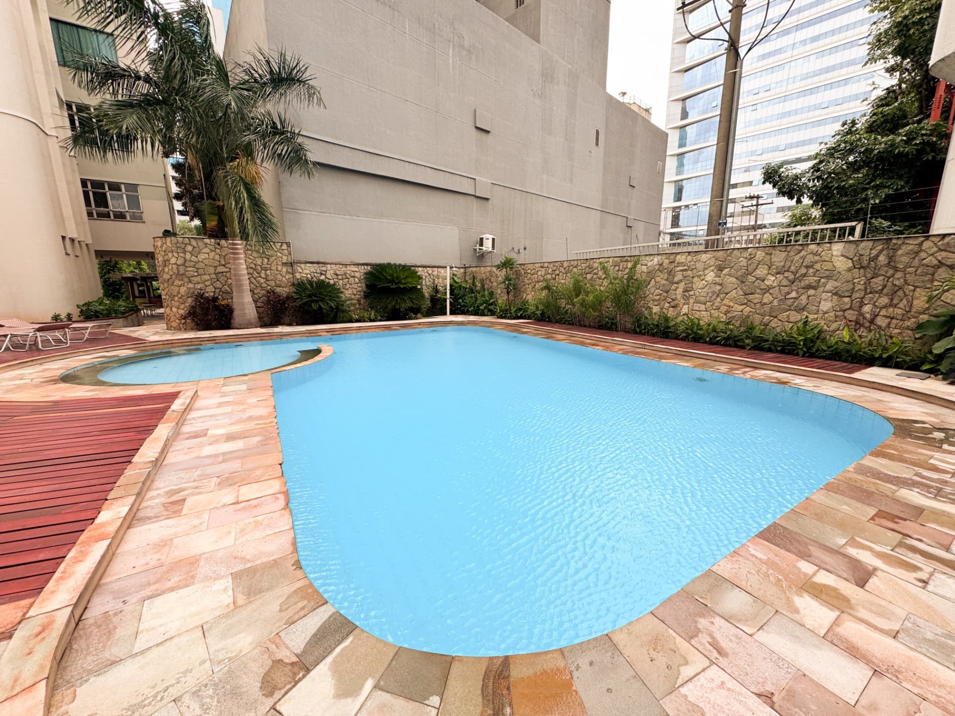 APARTAMENTO DE ALTO PADRÃO 04 SUÍTES, SETOR MARISTA.