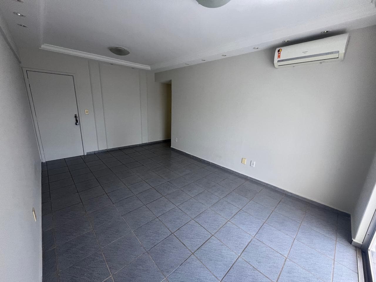 Apartamento 03 Quartos 01 Suíte - Residencial Oliveira Lobo - Setor Oeste