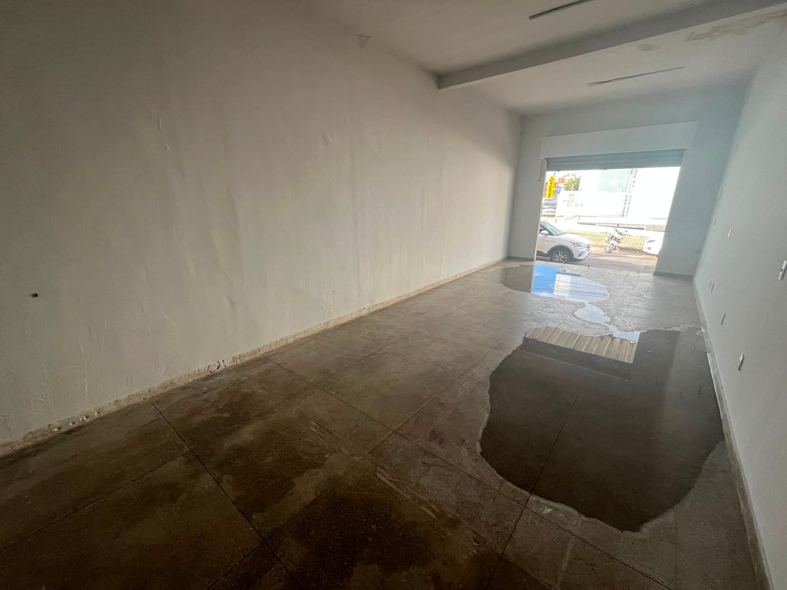 LOJA COMERCIAL NO SETOR DOS AFONSOS PROX AV RIO VERDE