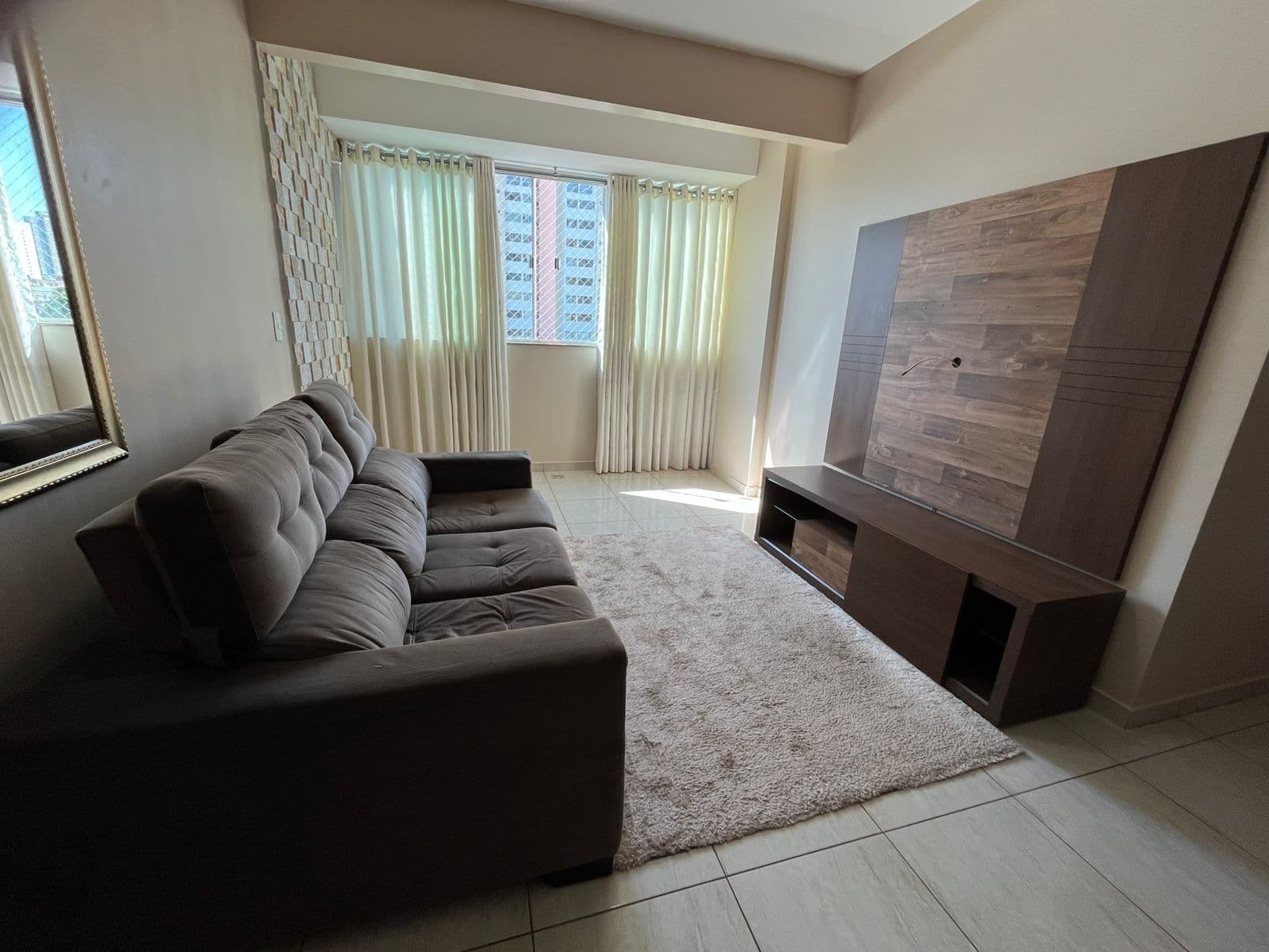 APARTAMENTO MOBILIADO DE 02 QUARTOS, JARDIM AMÉRICA.