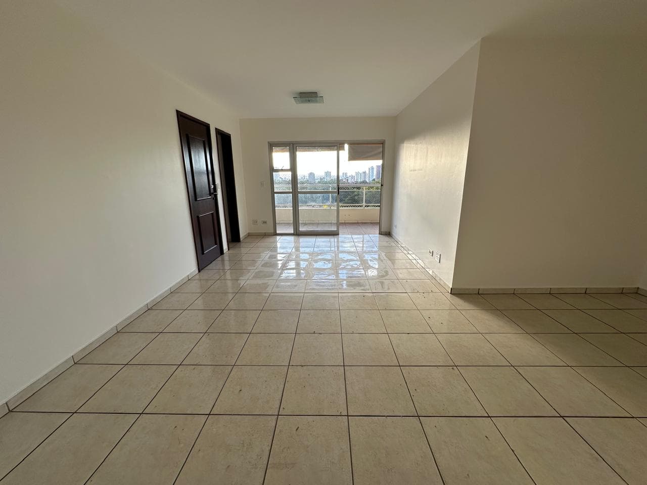 APARTAMENTO 4 QUARTOS SENDO 2 SUITE ART 4 NO SETOR OESTE