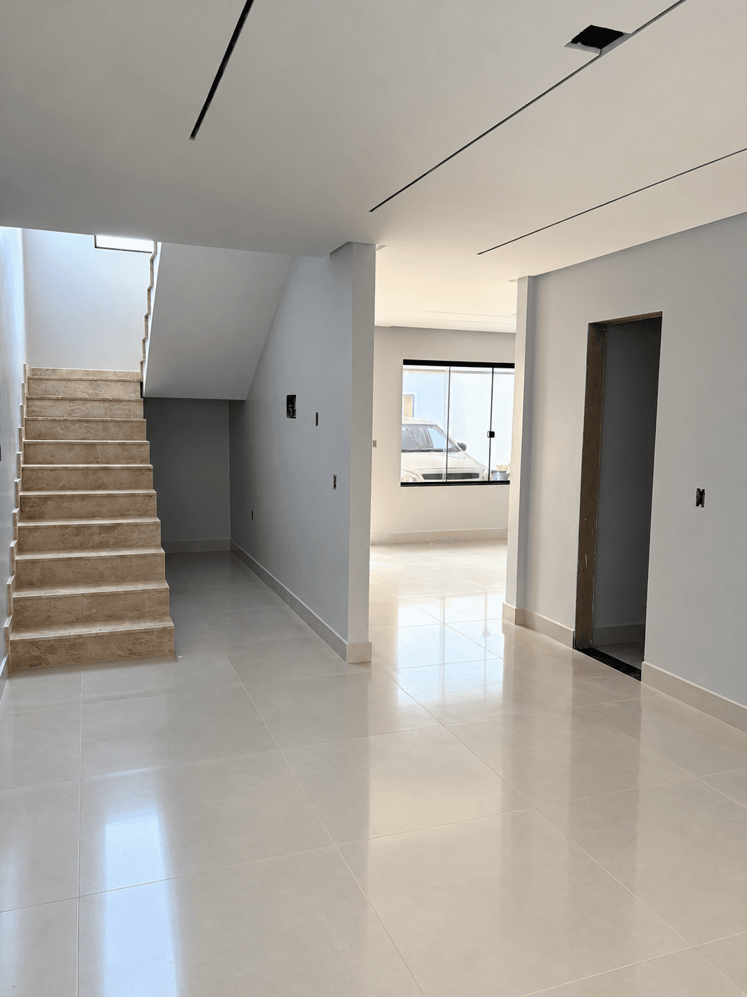 Casa à venda com 3 Suítes no Jardim América