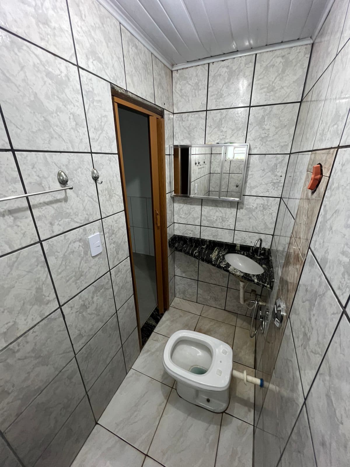 Casa 3 Quartos, 1 Suíte, Piscina e Lazer Completo - Setor Tempo Novo