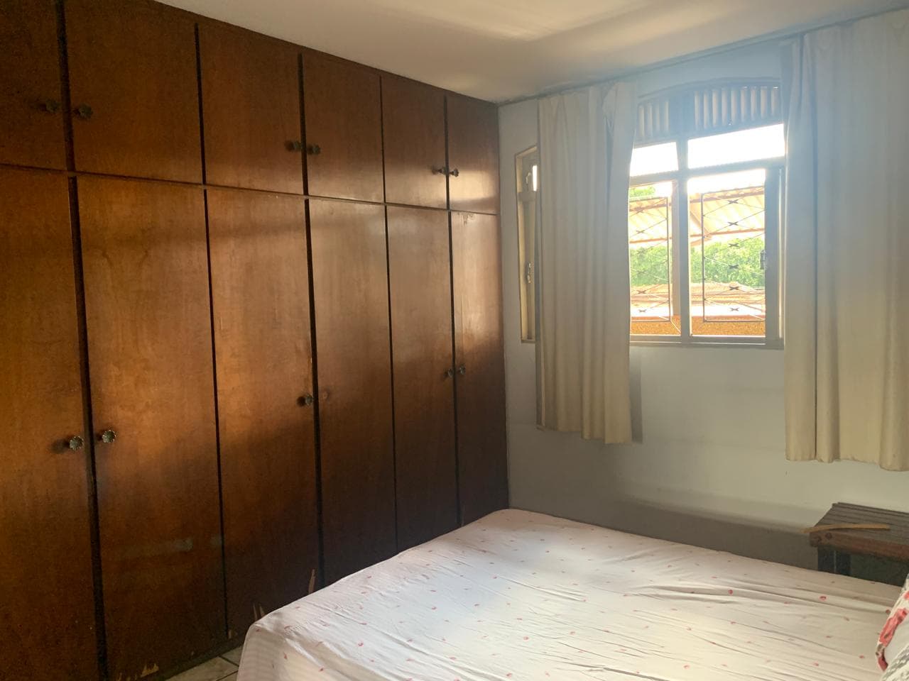 CASA COMERCIAL E RESIDENCIAL SETOR DOS FUNCIONÁRIOS - GOIÂNIA GO