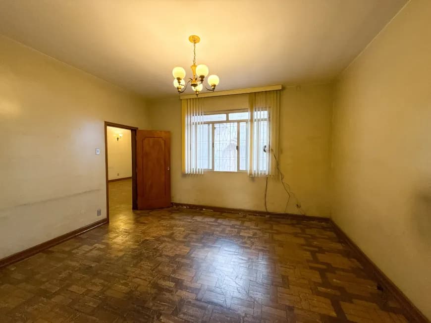 Sobrado a venda no Setor Sul com Área Total 1.170m2