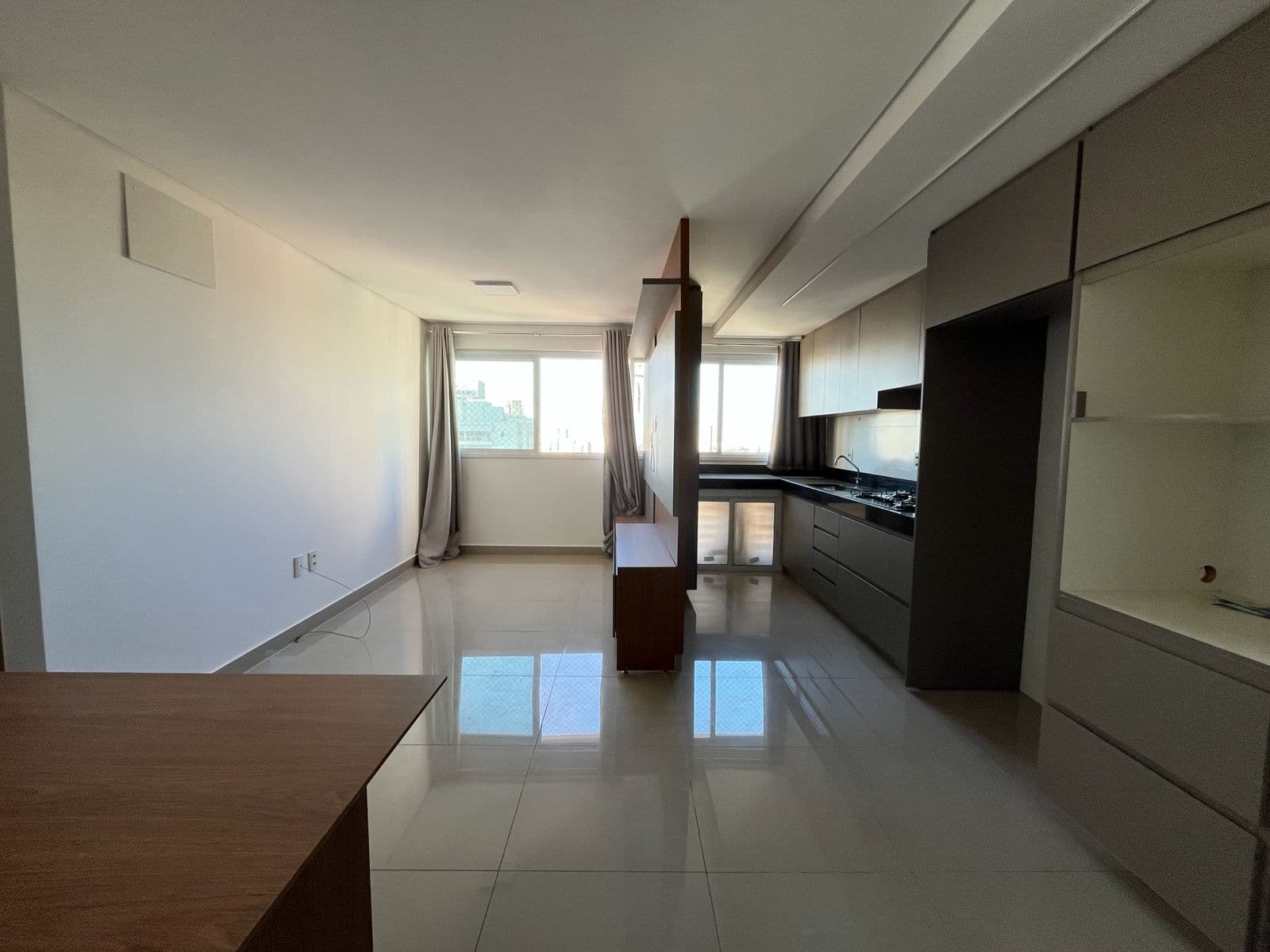 APARTAMENTO 2 SUITES NO SETOR MARISTA QS LIFE