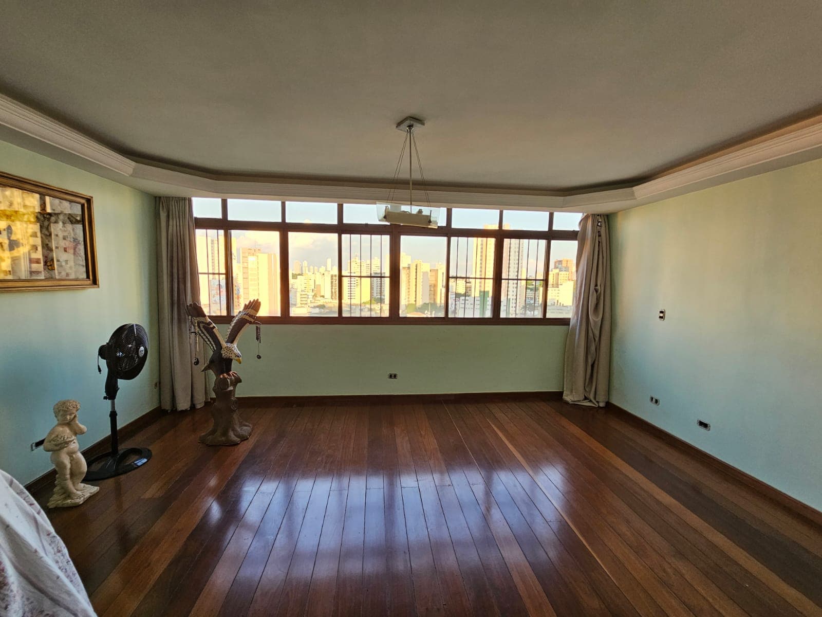 APARTAMENTO À VENDA - SETOR CENTRAL