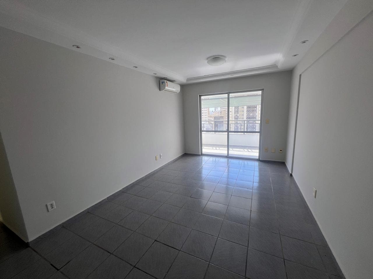 Apartamento 03 Quartos 01 Suíte - Residencial Oliveira Lobo - Setor Oeste