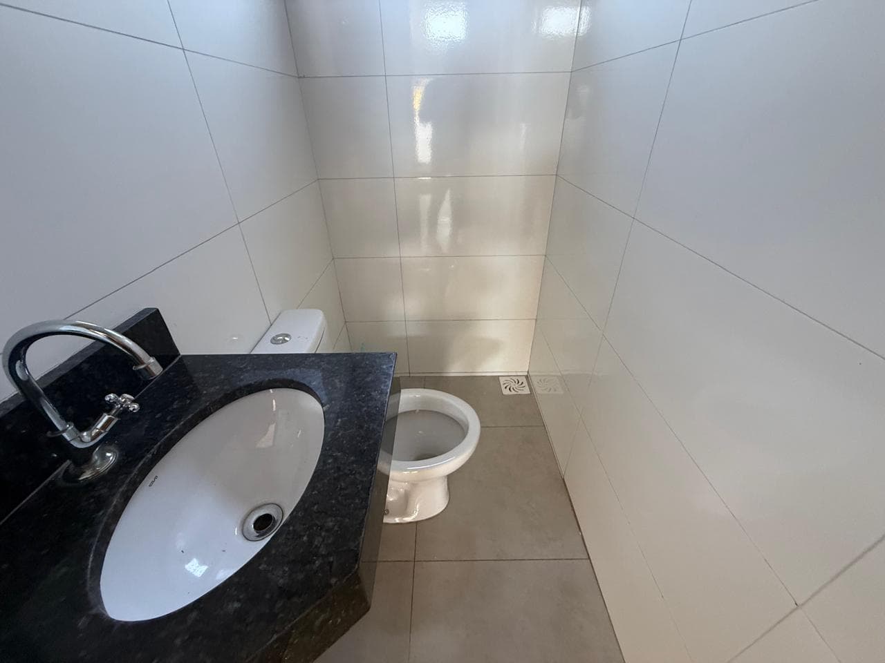 GALPÃO DE 215M², RESIDENCIAL BUENA VISTA III.