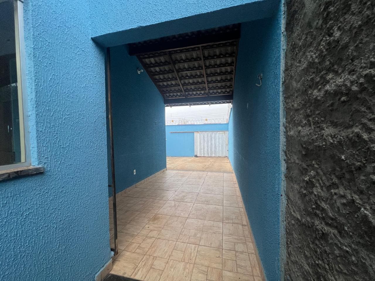 CASA 2 QUARTOS - BAIRRO INDEPENDÊNCIA