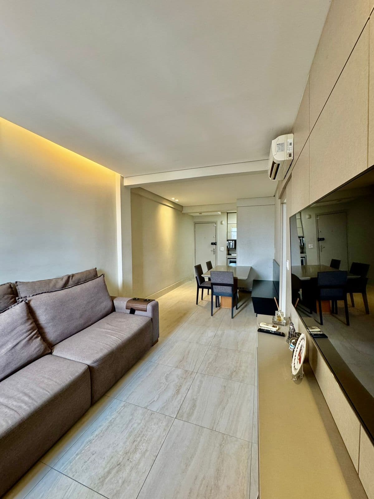 Apartamento impecável no Setor Bueno – T37 esquina com T12