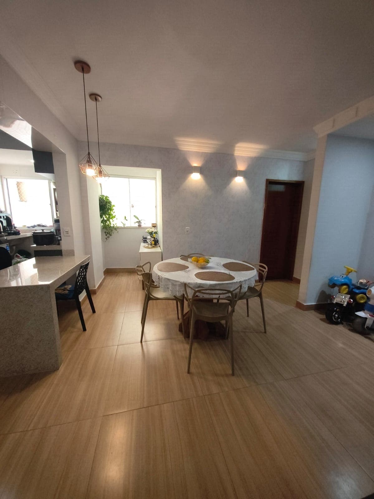 Apartamento 03 Quartos 01 Suite -Edificio Itacaiúnas - Jardim Goias - Goiania