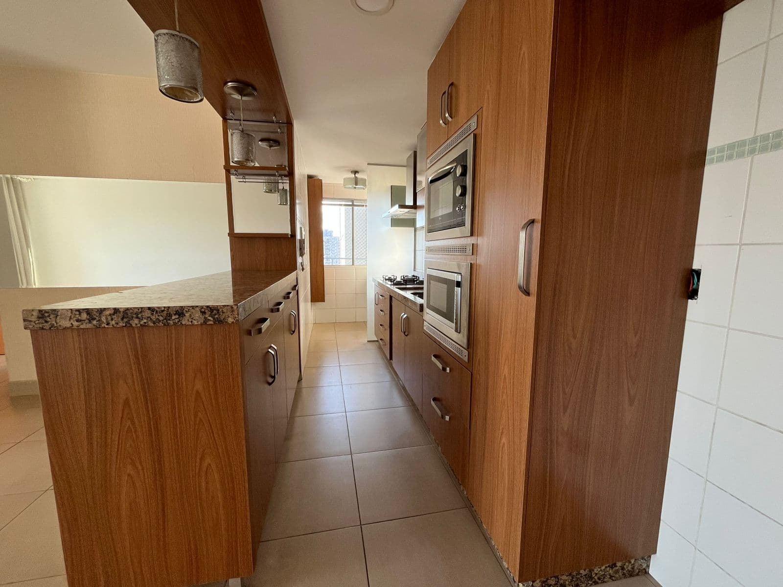 APARTAMENTO 3 QUARTOS SENDO 1 SUITE RESIDENCIAL CAMBARA NO PARQUE AMAZONIA