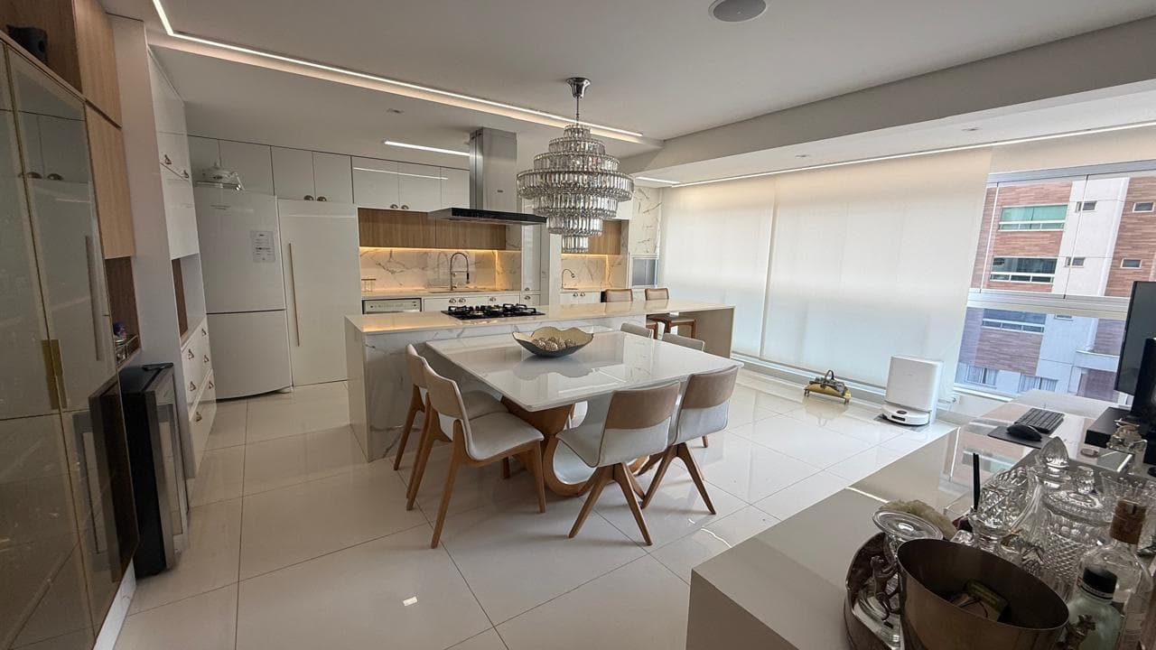 Apartamento de Alto Padrão no Jardim Goiás | 124 m², 2 Suítes, Elevador Privativo e Porteira Fechada