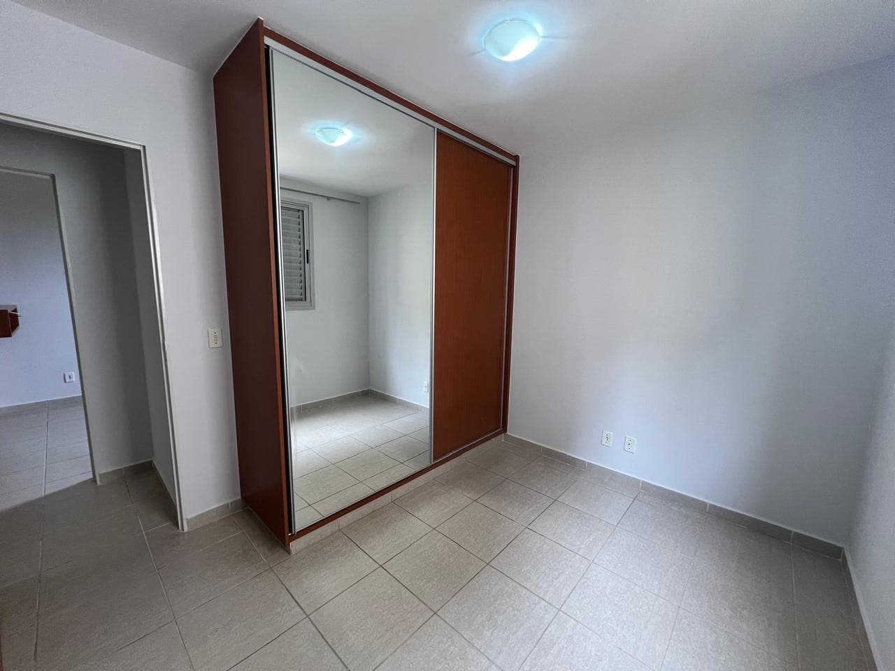 Apartamento 03 Quartos 01 Suíte - Residencial Felicitá - Setor Goiania 02