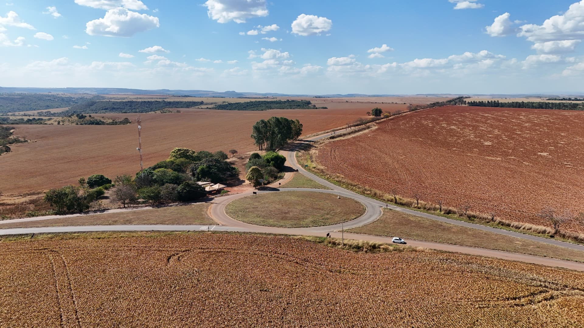 Fazenda á venda 55 Alqueires - Alexânia - Go