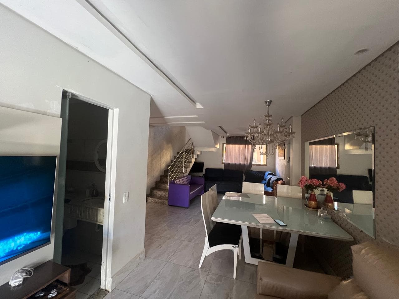 Sobrado 05 Quartos 03 Suítes 194M² - Residencial Solar Jaó II - Setor Jaó Goiânia - Go